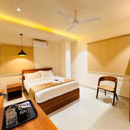 Hotel Star Avenue - Indiranagar Bangalore Dış mekan fotoğraf