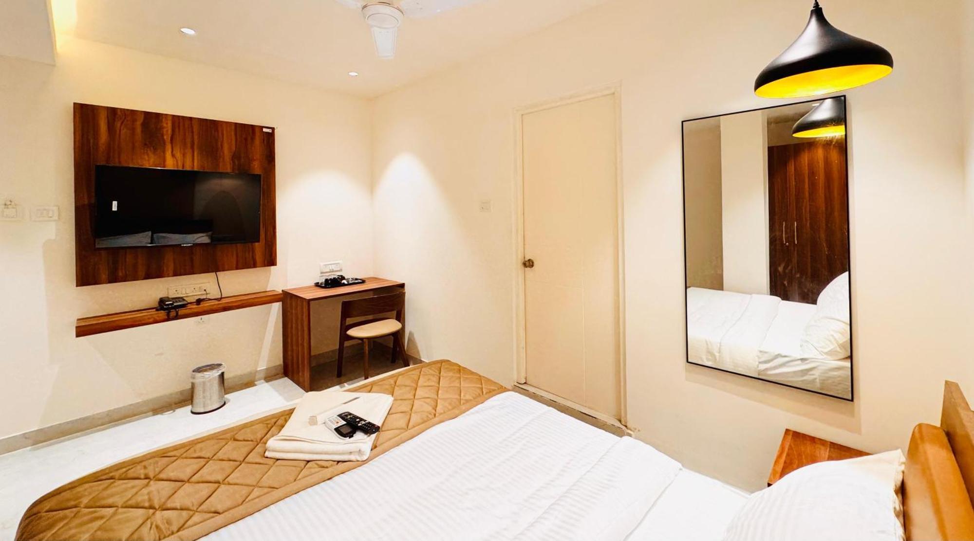 Hotel Star Avenue - Indiranagar Bangalore Dış mekan fotoğraf
