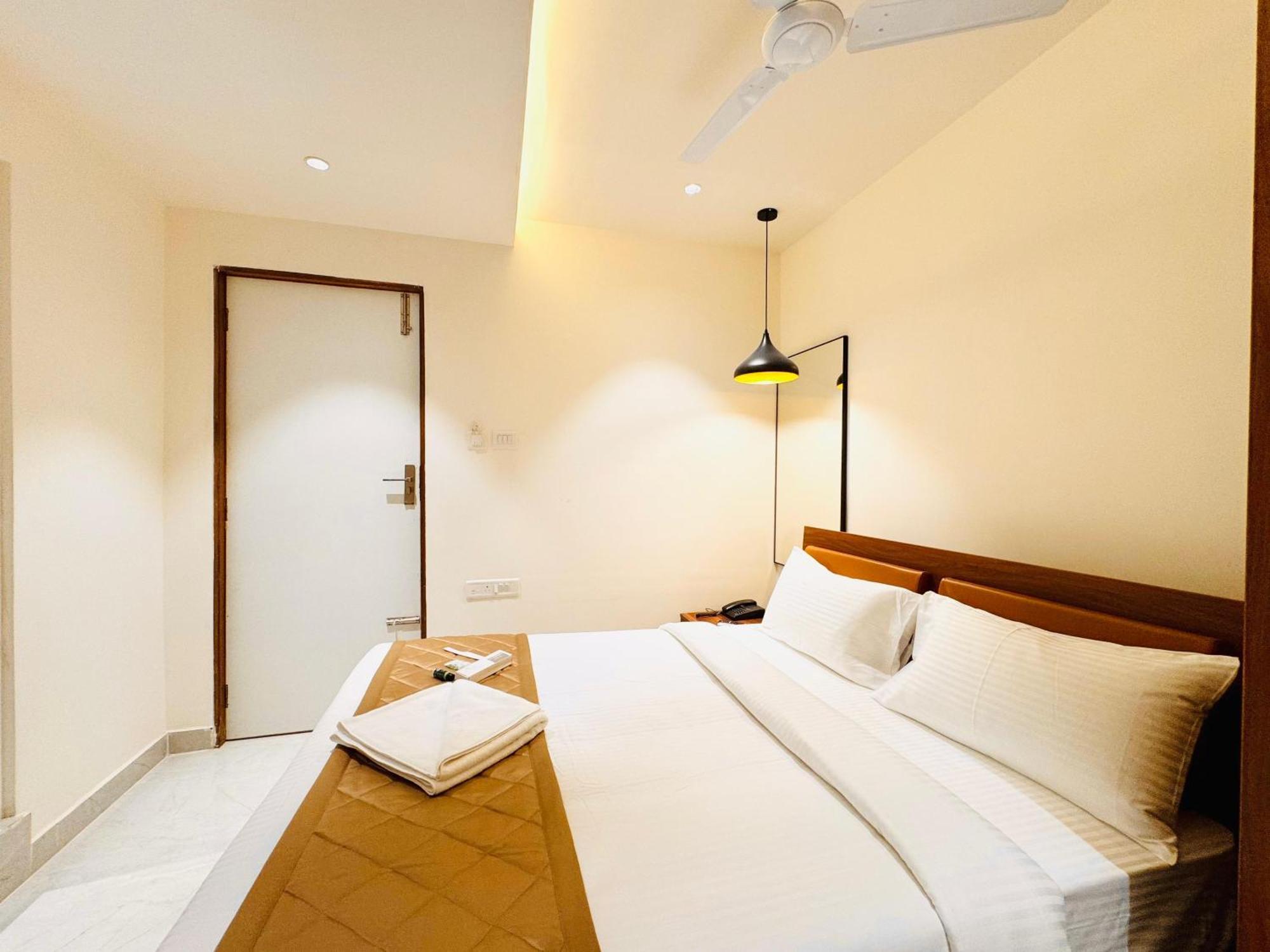 Hotel Star Avenue - Indiranagar Bangalore Dış mekan fotoğraf